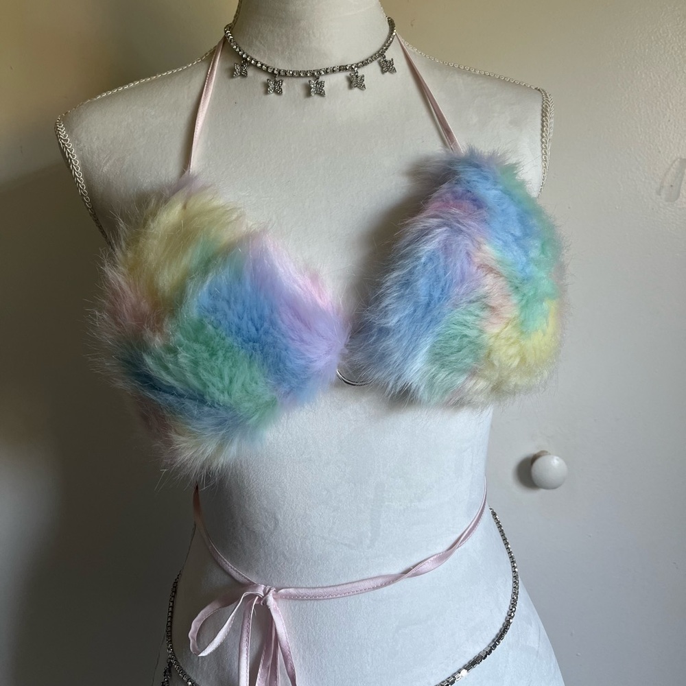 Fuzzy bikini too